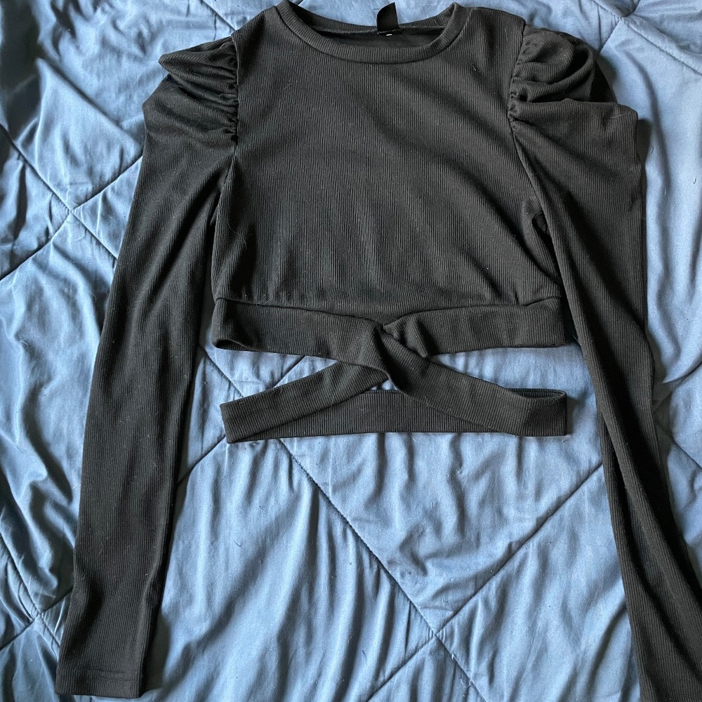 Criss cross crop top